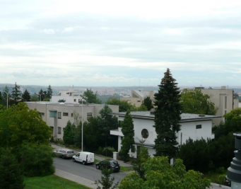 Pohled z terasy - jihovýchod